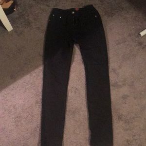 Black thin stretchy jeans